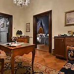 Chateau Garden Retreat Hotel Loučeň