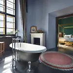 Chateau Garden Retreat Hotel