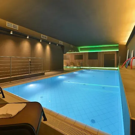 Hotel Chateau Garden Retreat 4*