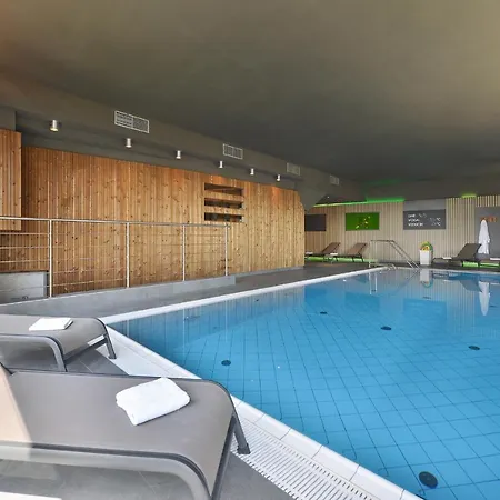 호텔 Chateau Garden Retreat 4*