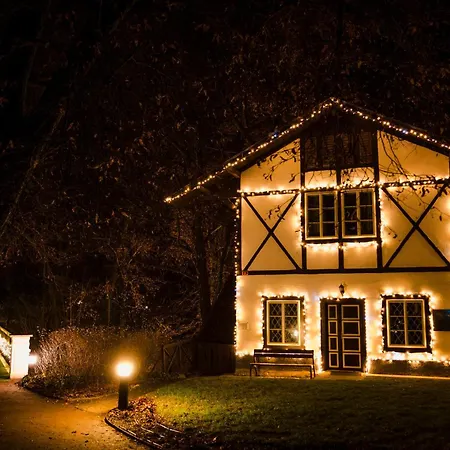 Chateau Garden Retreat Loučeň