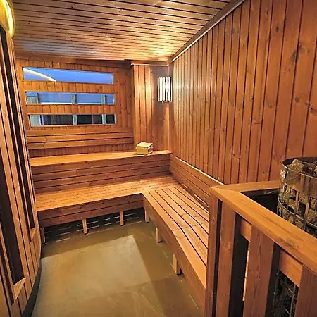 Hotell Chateau Garden Retreat 4*