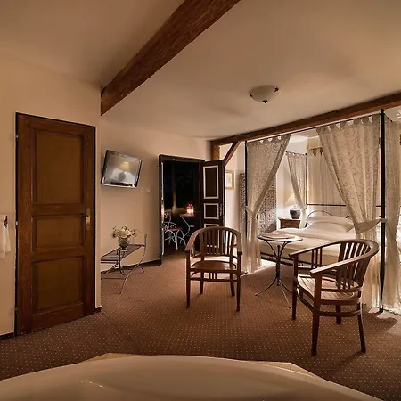 호텔 Chateau Garden Retreat